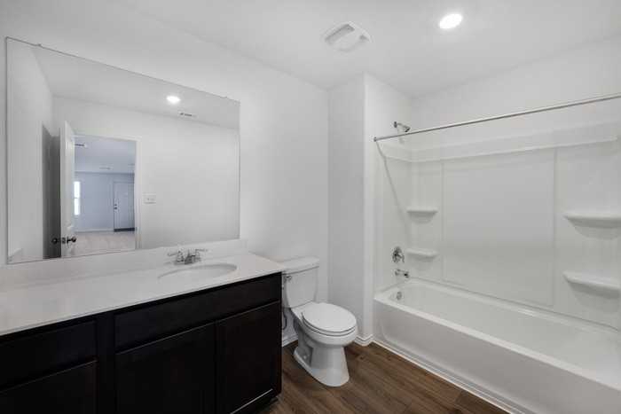 1131 Largemouth Ln - Photo 6 of 17