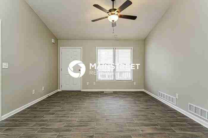 269 Villa Rosa Way - Photo 3 of 17