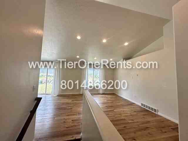 3349 South Marsh Hawk Drive - Photo 3 of 32