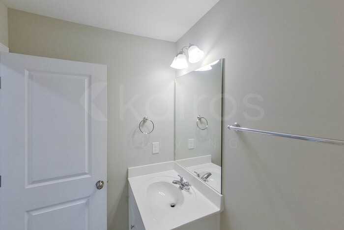 491 Narrow Bridge Ct - Photo 5 of 17