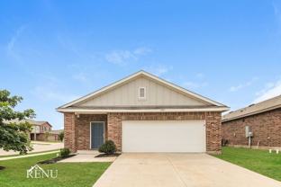 6101 Harrah Ln - Photo 1 of 1