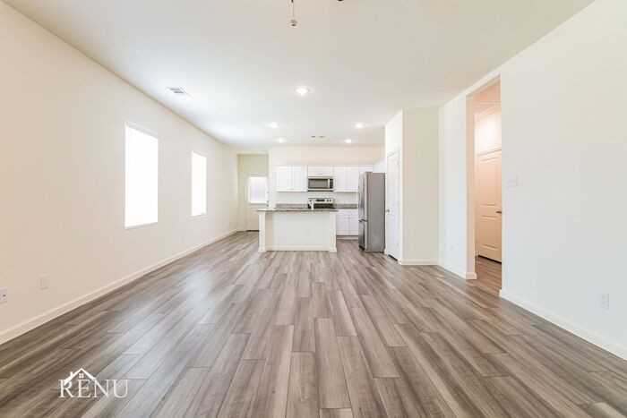 6101 Harrah Ln #6101HL - Photo 6 of 17