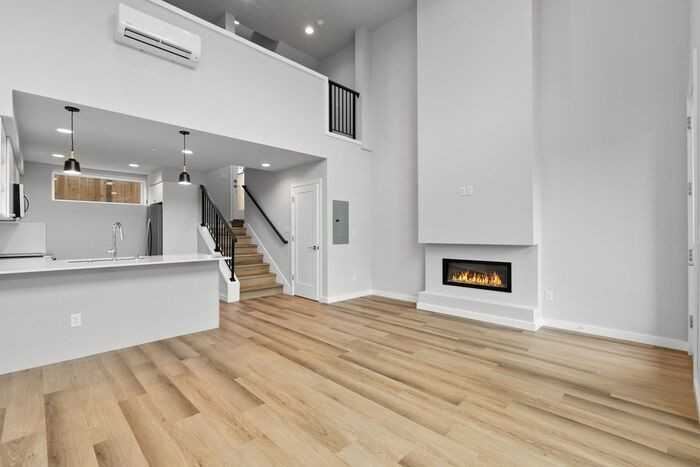 5118 9th Ave Nw - Photo 3 of 49