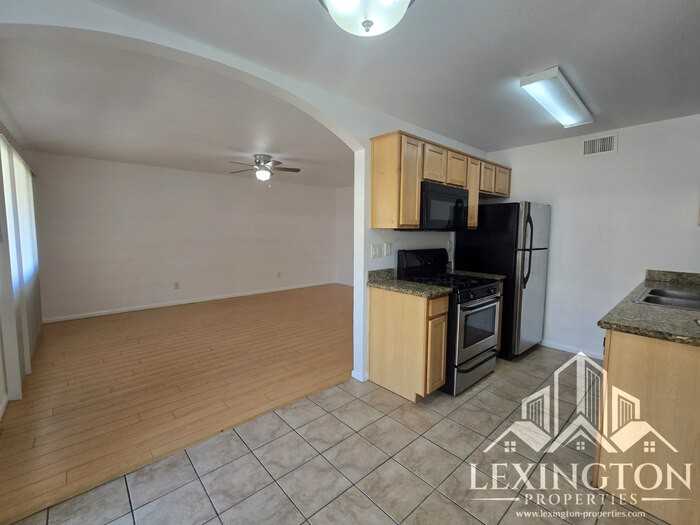 5011 Bremner Way #3 - Photo 7 of 19