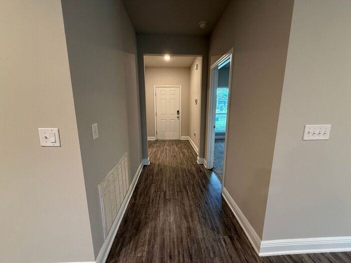 5319 Red Shoulder Rd - Photo 3 of 30