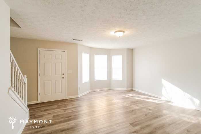 5712 Windfall Ln - Photo 6 of 13