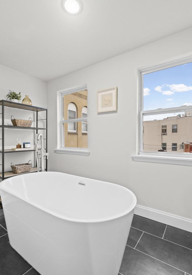2103 Mcculloh St #NA - Photo 2 of 13