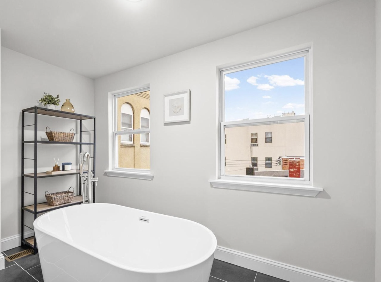2103 Mcculloh St #NA - Photo 3 of 13