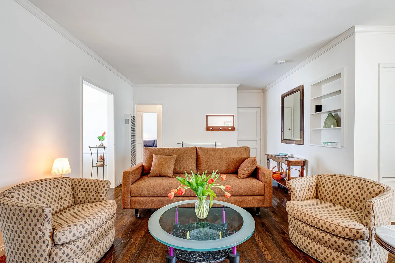 1254 Devon Ave #1254 - Photo 4 of 23