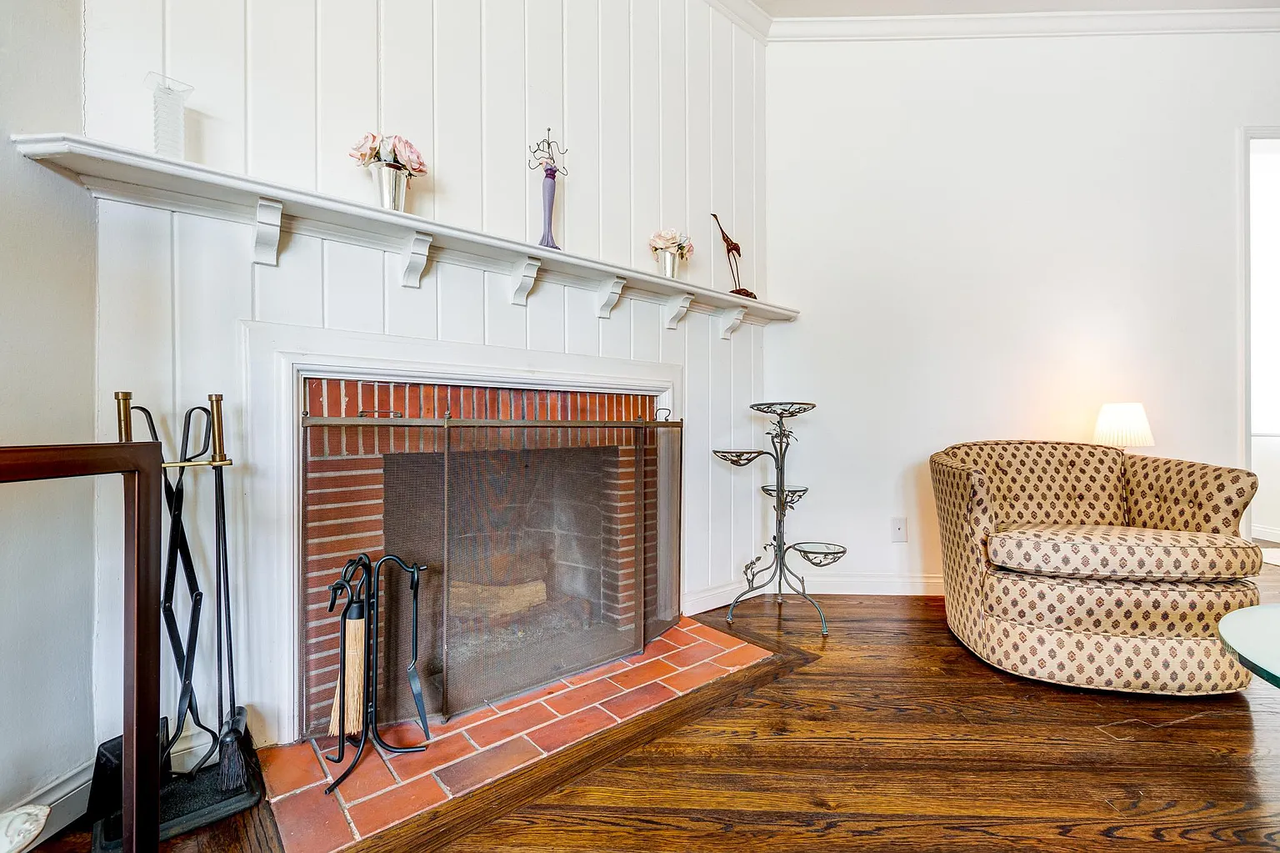 1254 Devon Ave #1254 - Photo 6 of 23