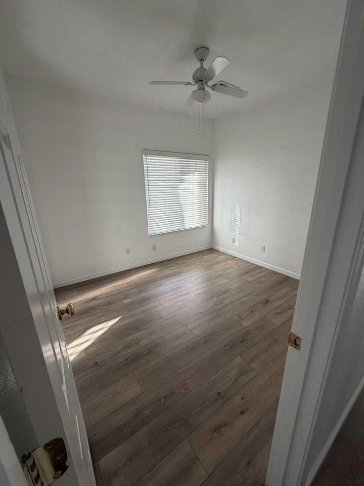 1550 Canyonlands Ct #NA - Photo 6 of 10