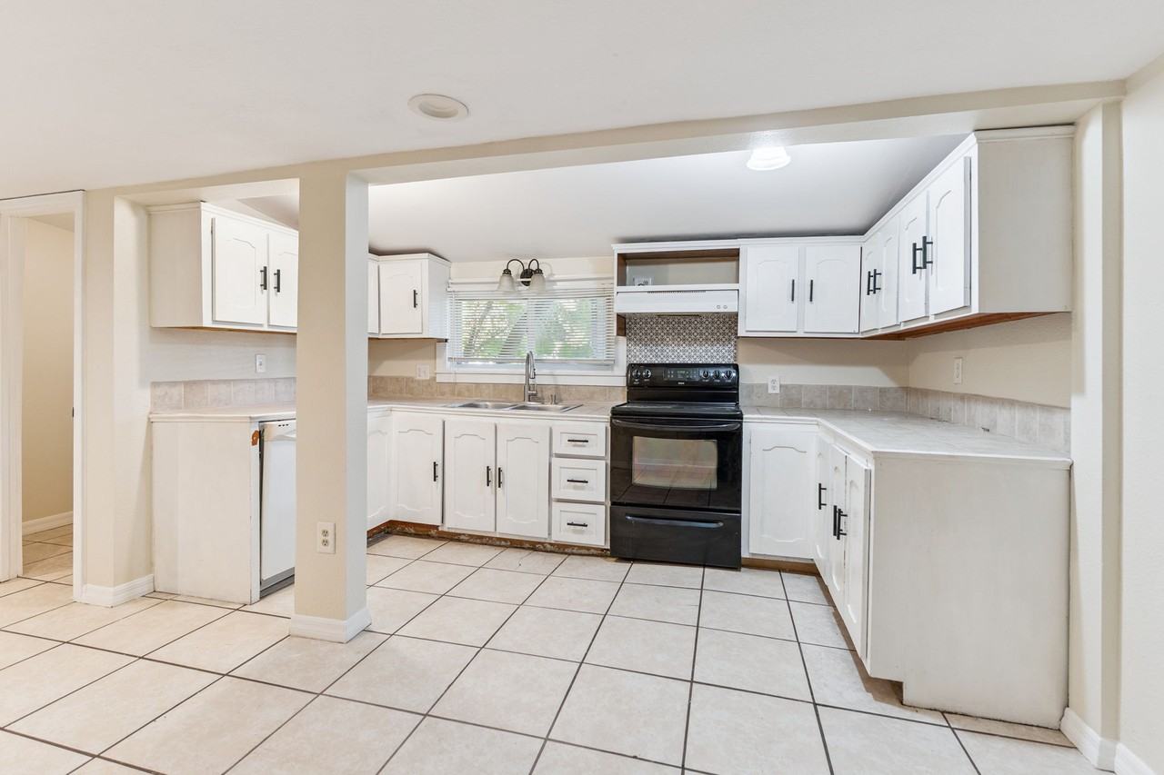 38341 Palm Grove Dr #NA - Photo 3 of 10