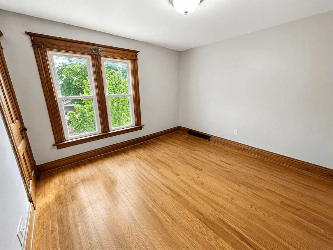 413 E Maple Ave #2 - Photo 7 of 13