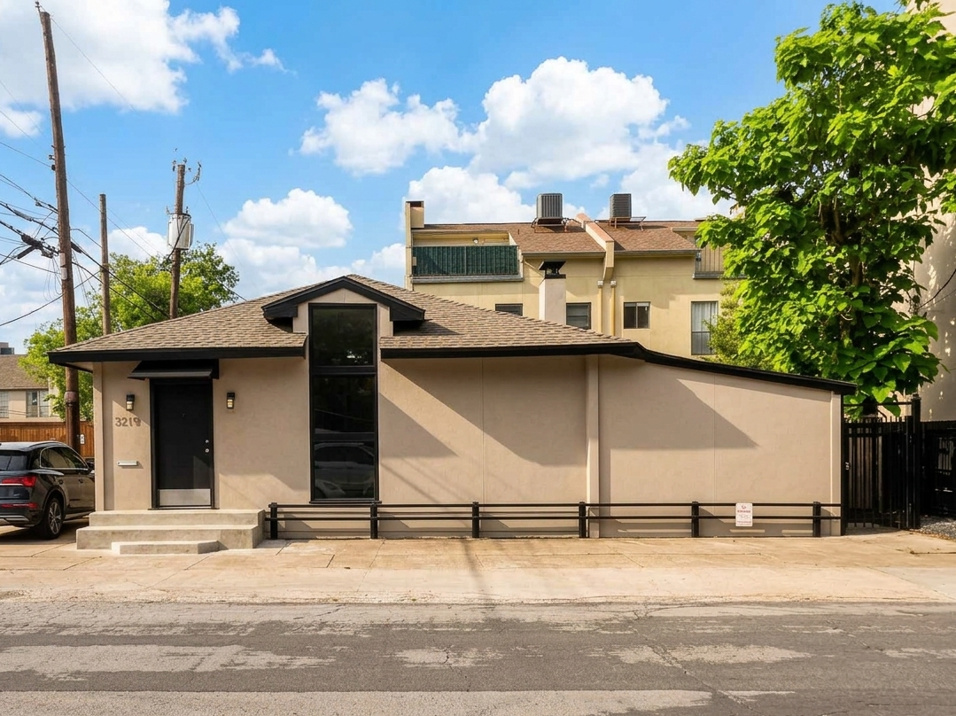 3219 Lee St #NA - Photo 2 of 24