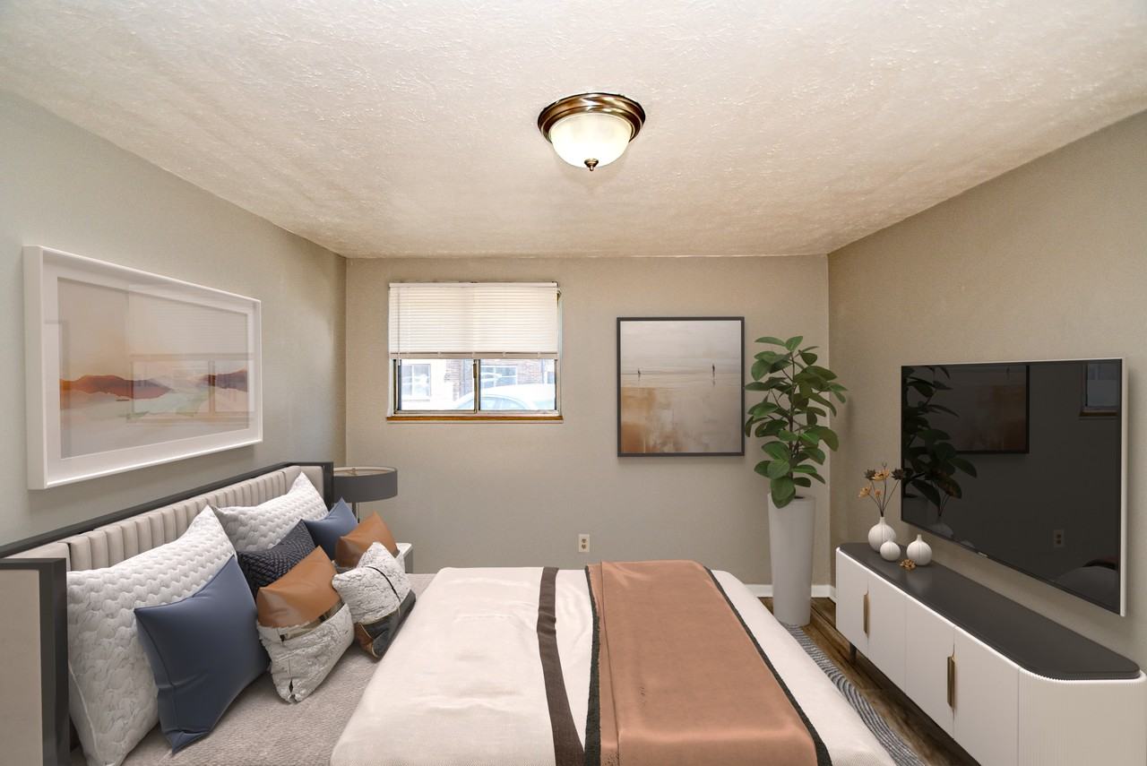 842 S Green Rd #6 - Photo 4 of 15