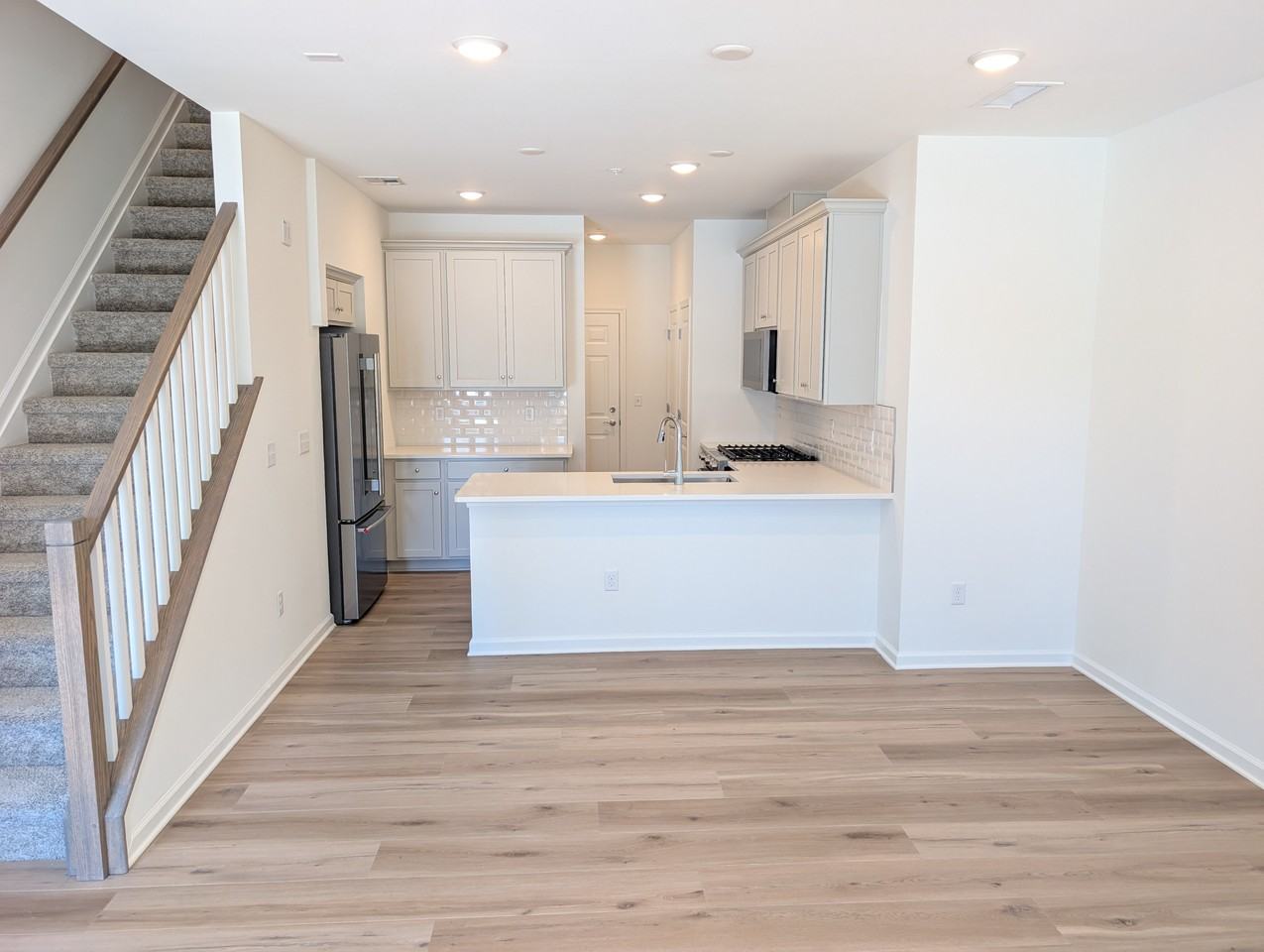 Willis Rd #409 - Photo 3 of 25