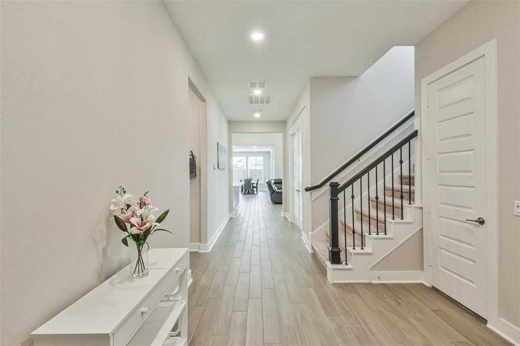 18727 Penn Farm Dr #NA - Photo 5 of 34