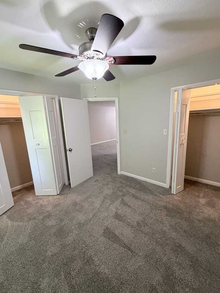 314 Paradise Ave #6 - Photo 5 of 14
