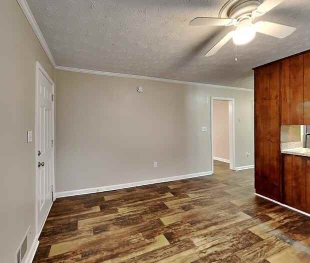 1811 Wendell Way - Photo 7 of 23