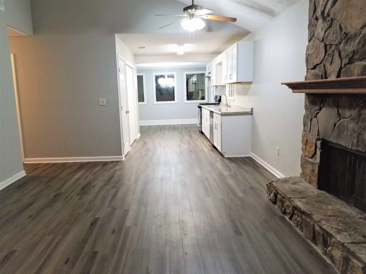2885 Waverly Cv #NA - Photo 5 of 17