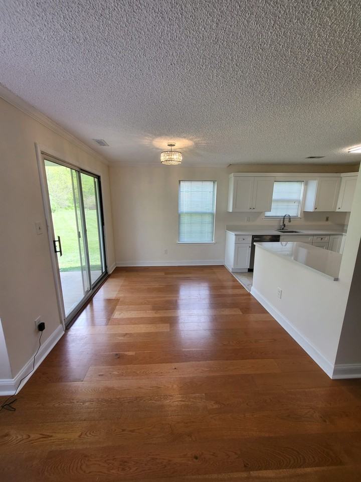 Sea Pl #902 - Photo 3 of 13