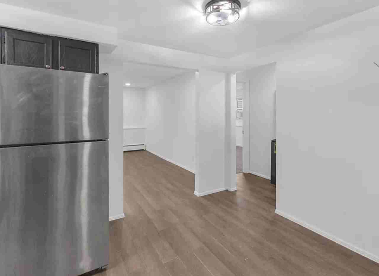 173 Paterson Ave #FL1 - Photo 7 of 12