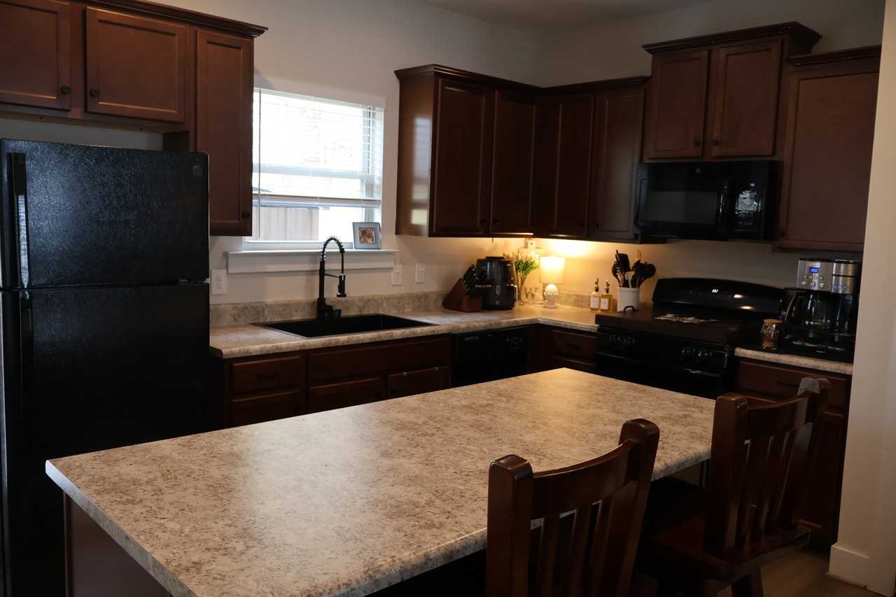 572 Polo Way #572 - Photo 6 of 18