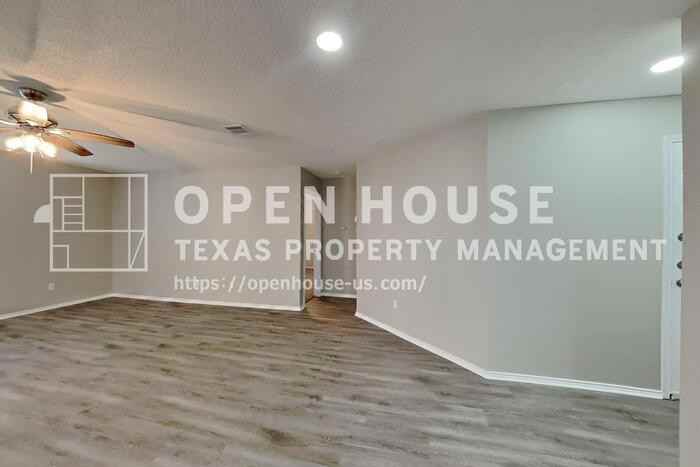 1324 Cherokee Rose Ln - Photo 5 of 25