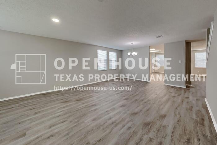 1324 Cherokee Rose Ln - Photo 6 of 25