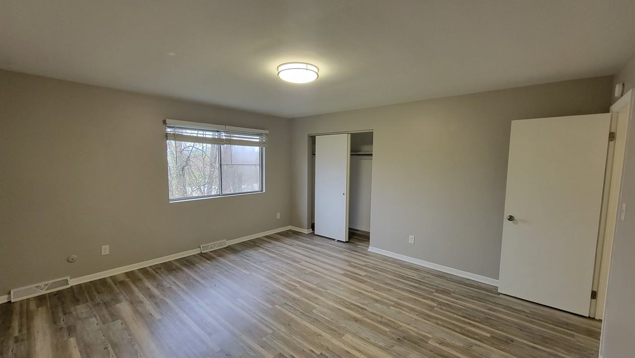 72 S Thomas Rd #12 - Photo 4 of 7