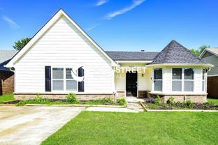 7063 Foxhall Dr - Photo 1 of 1