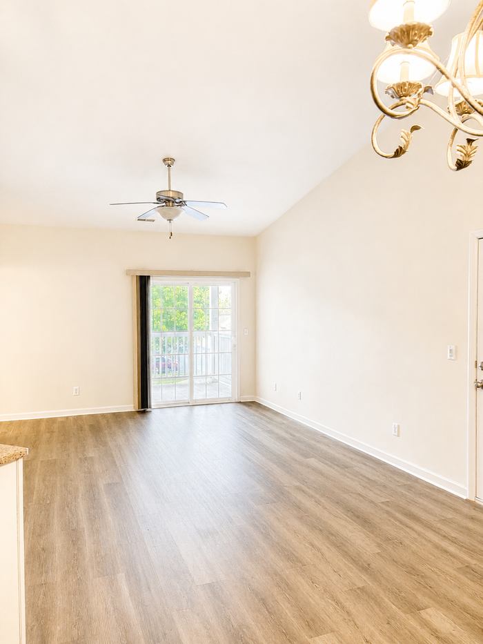 6431 Brookfield Court Dr #203 - Photo 3 of 10