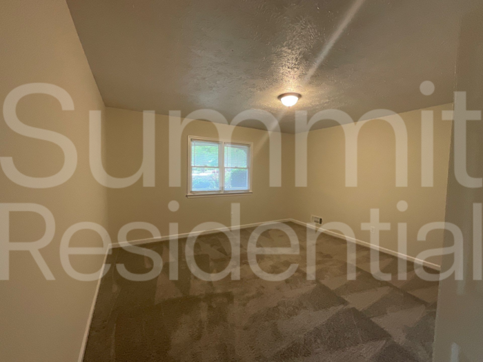 2783 Coventry Grn Se #B - Photo 7 of 16