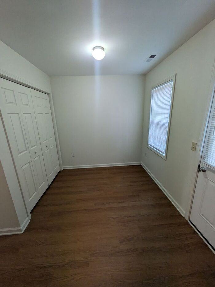 1316 14th Street Dr Ne - Photo 6 of 10