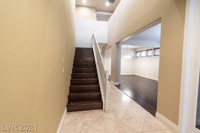 3373 Osiana Ave - Photo 2 of 28