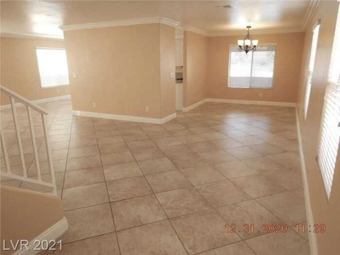 1221 Swanbrooke Dr - Photo 3 of 35