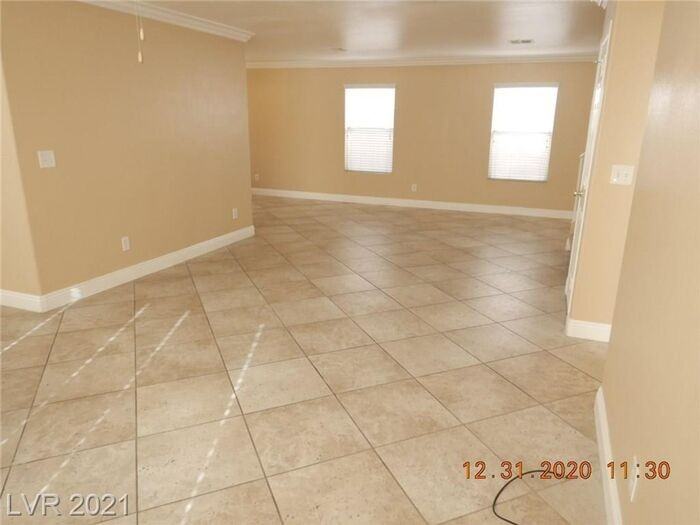 1221 Swanbrooke Dr - Photo 6 of 35