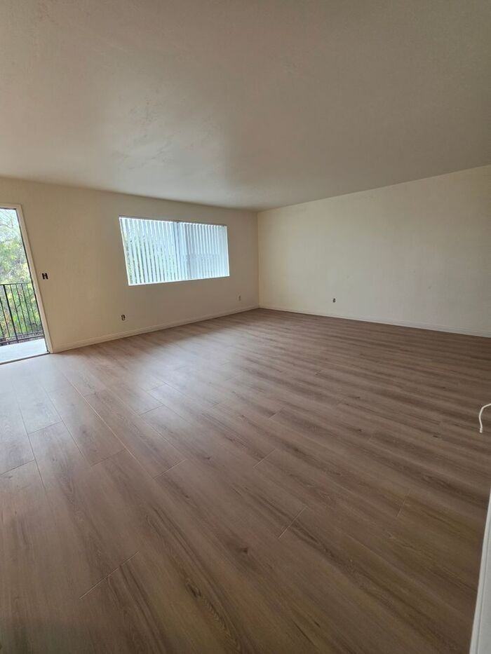 5315 Santa Margarita St #7 - Photo 2 of 15