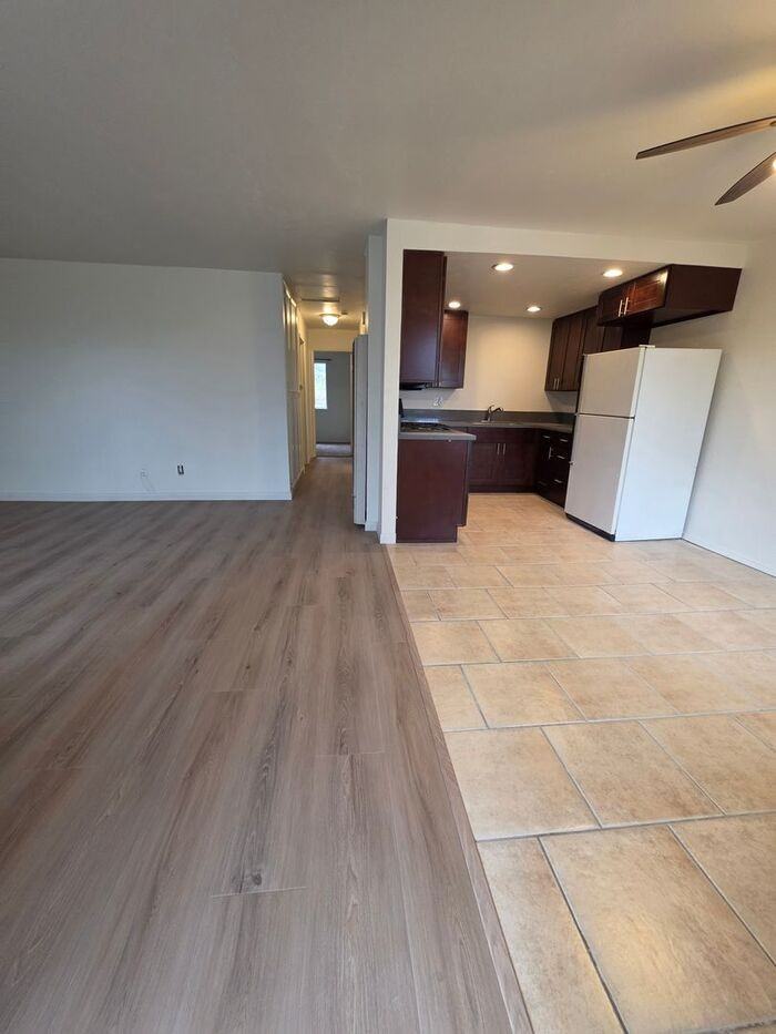 5315 Santa Margarita St #7 - Photo 6 of 15