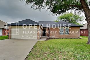 331 Meador Ln - Photo 1 of 1