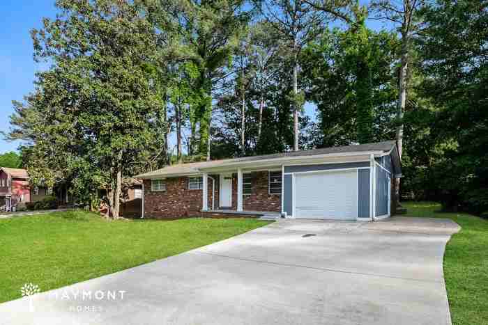 1358 Stoneham Ct - Photo 3 of 14