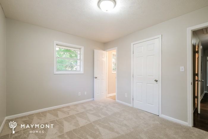 1358 Stoneham Ct - Photo 7 of 14