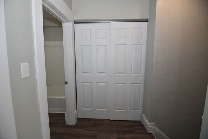 113 1/2 S West St #113-1-2 - Photo 7 of 19