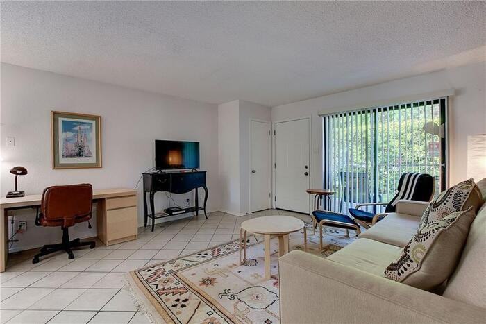 6211 Adalee Ave #A - Photo 3 of 19
