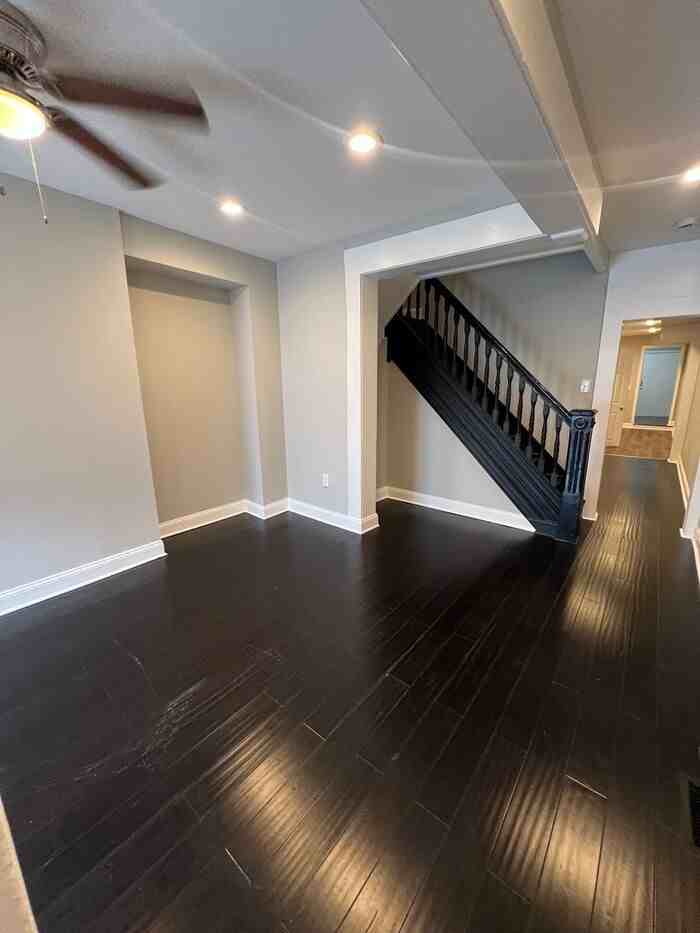 1899 Rutland Ave - Photo 4 of 23
