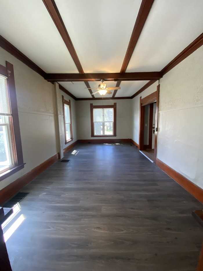 931 Franklin St - Photo 6 of 19