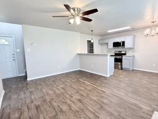 314 California Dr - Photo 5 of 12