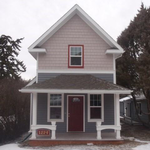 1229 Van Buren St - Photo 2 of 42