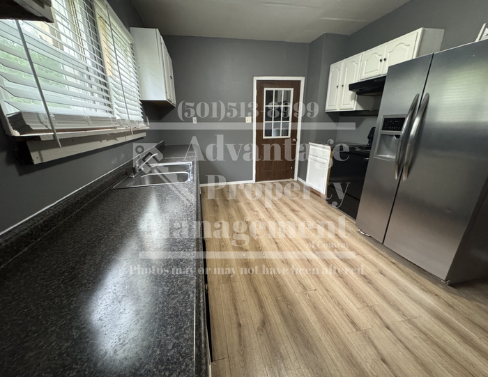 1524 Orange St - Photo 3 of 8