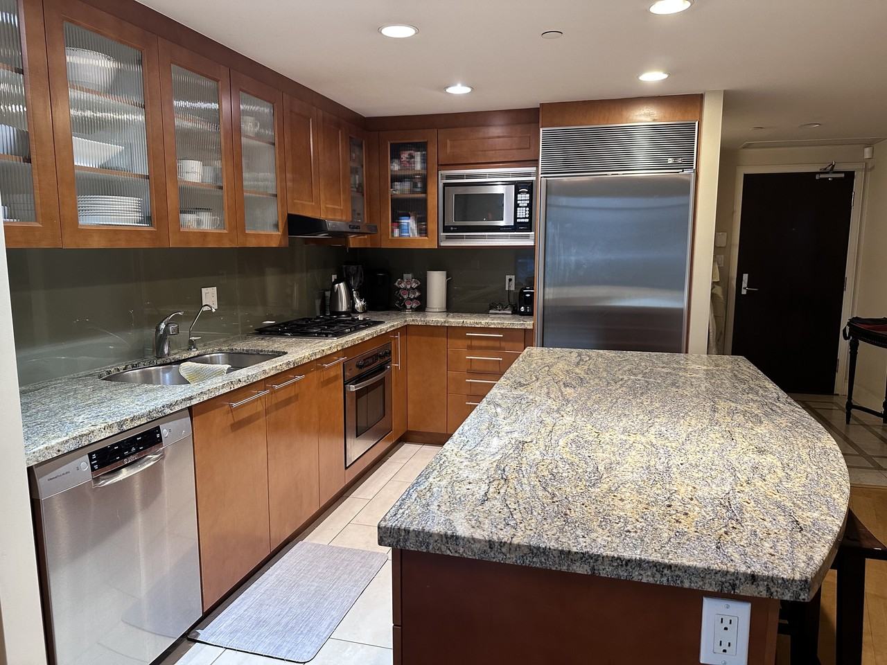 1650 Bayshore Drive #403 - Photo 7 of 10
